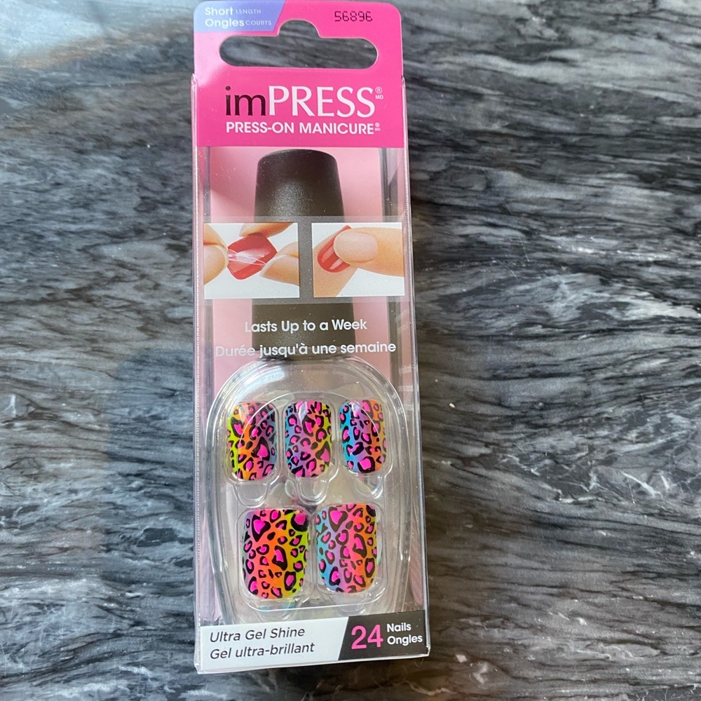imPRESS Press-on Nails